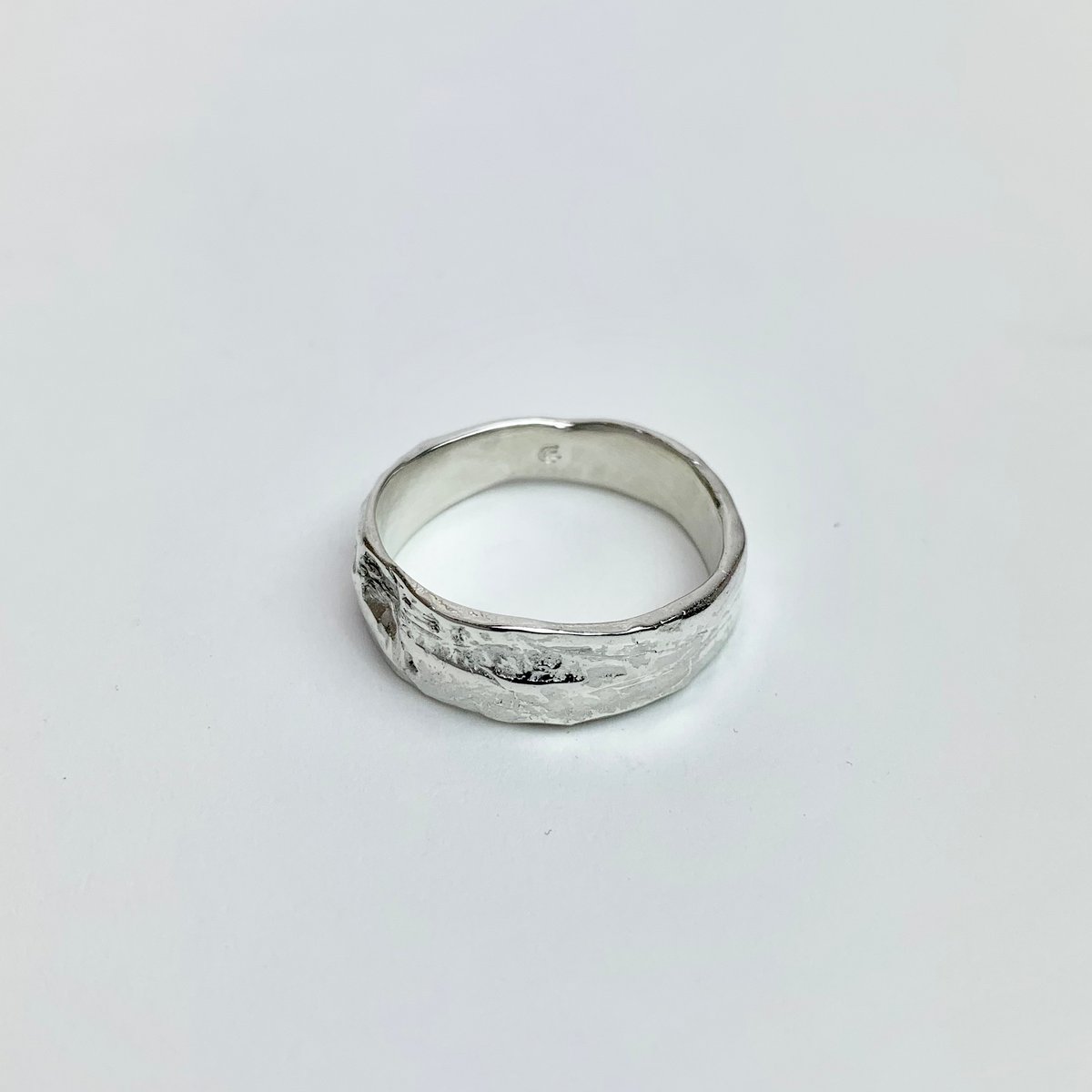 Talus Ring / THE CIRCLE CRAFT