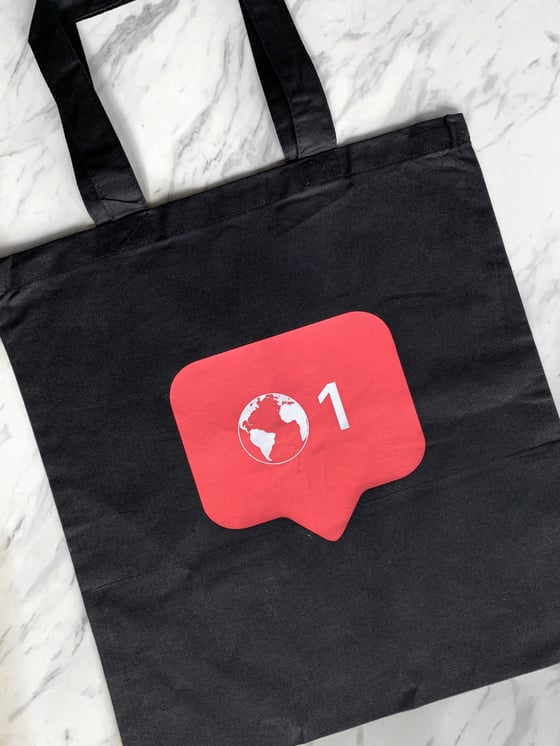 Image of 1 Earth tote