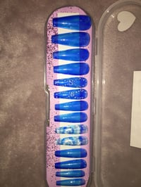 Blue gucci press on nails