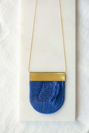 Image of LUXE pendant in Cobalt Blue