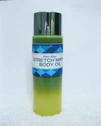 Stretch mark body oil