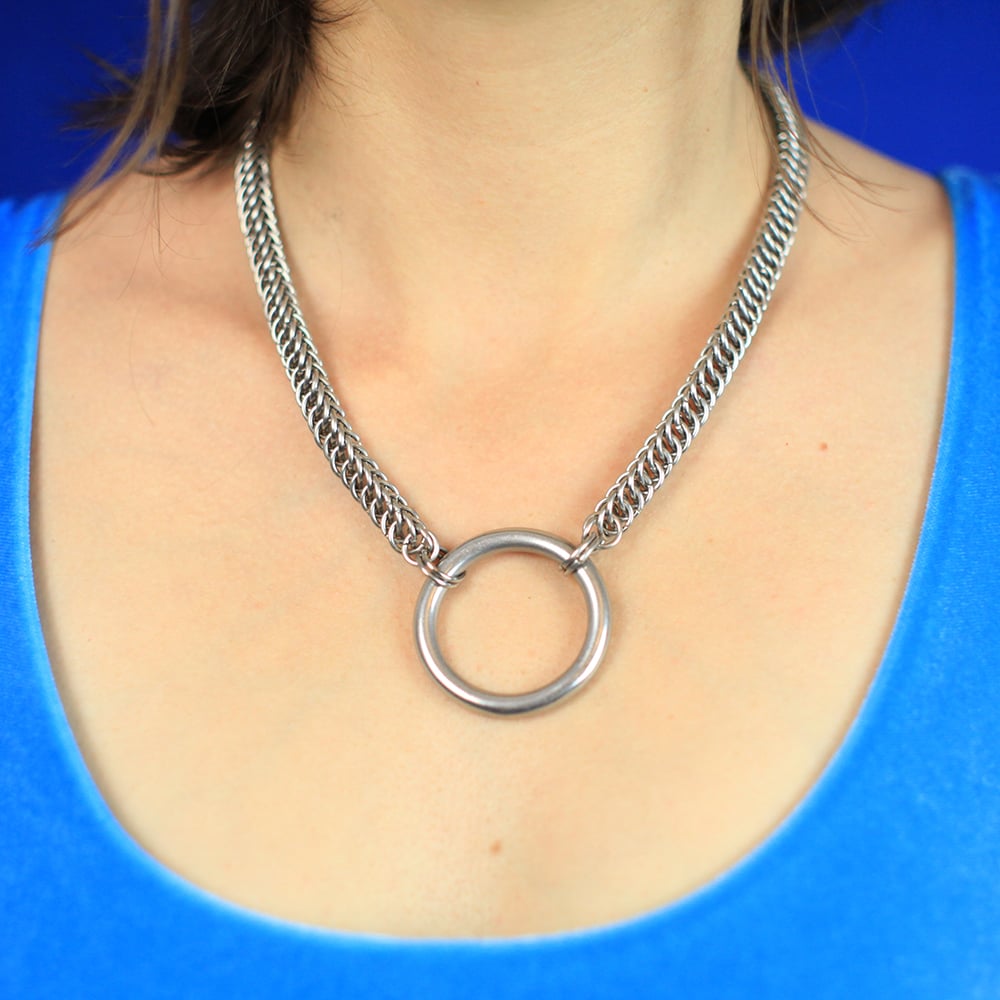 gold o ring necklace