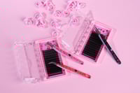 Image 4 of Mink girl Tweezers