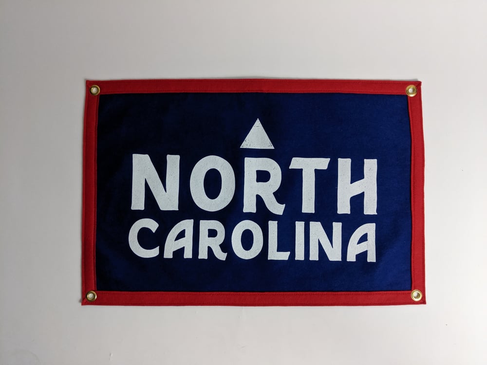 Oxford Pennant "North Carolina" Old North design pennant