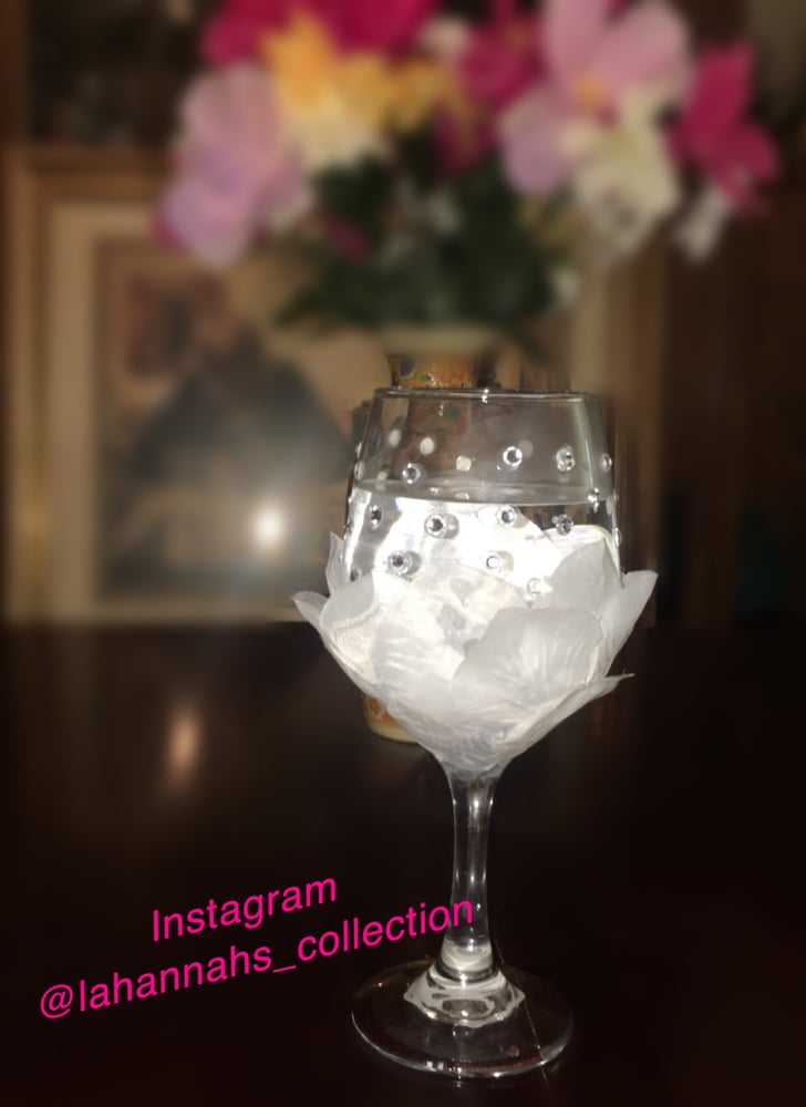 Image of White Rose Wine Glass With Rhinestones 