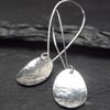 Oval drop earrings 