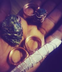 Image 2 of Figure 8 two finger ring