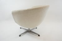 Image 2 of Fauteuil coquille Martini pivotante ivoire