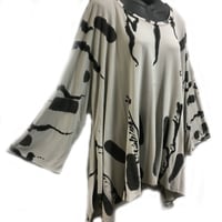 Image 3 of Joy Tunic - bamboo - "Hopscotch" design - size M-XL