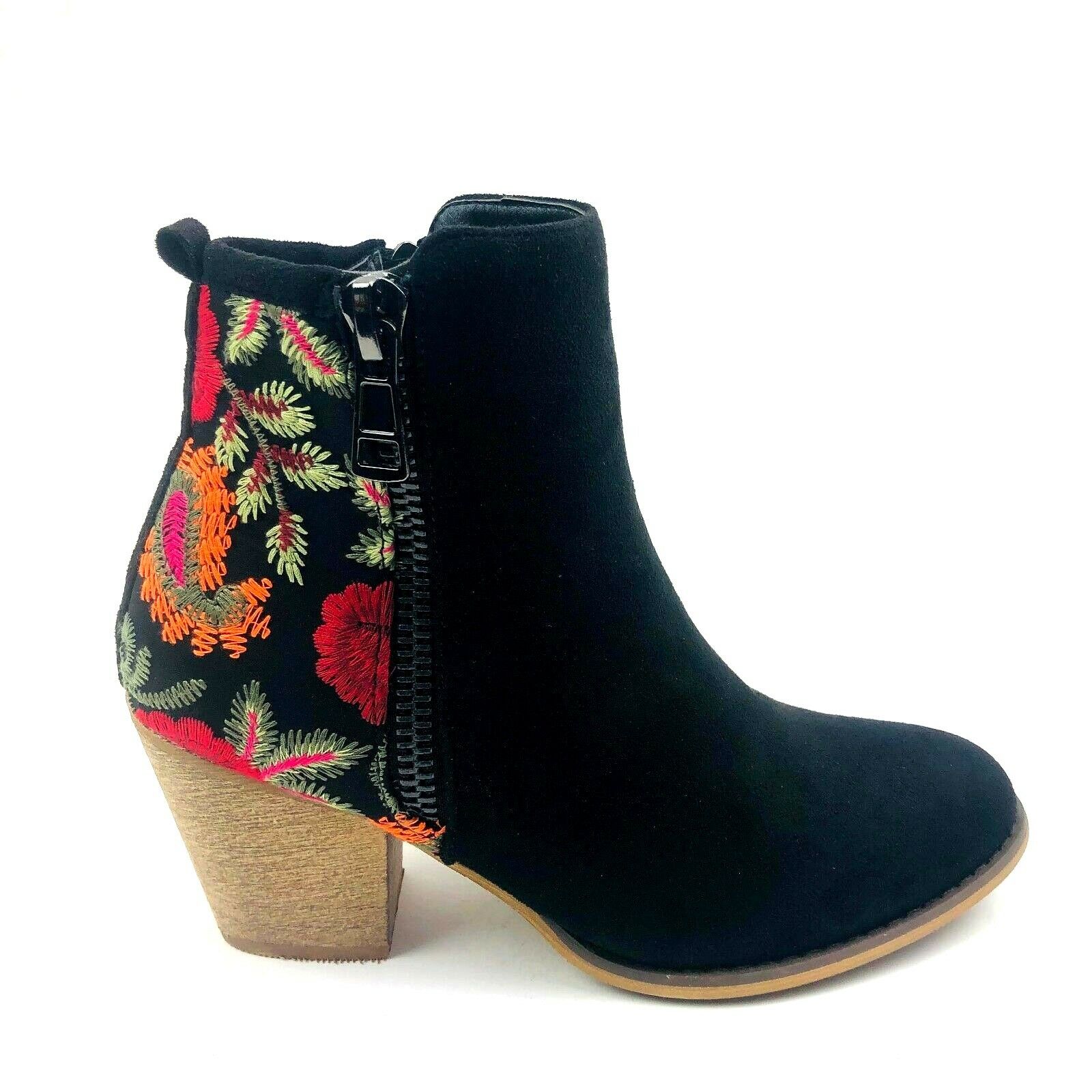 Black Floral Women Embroidered Booties 