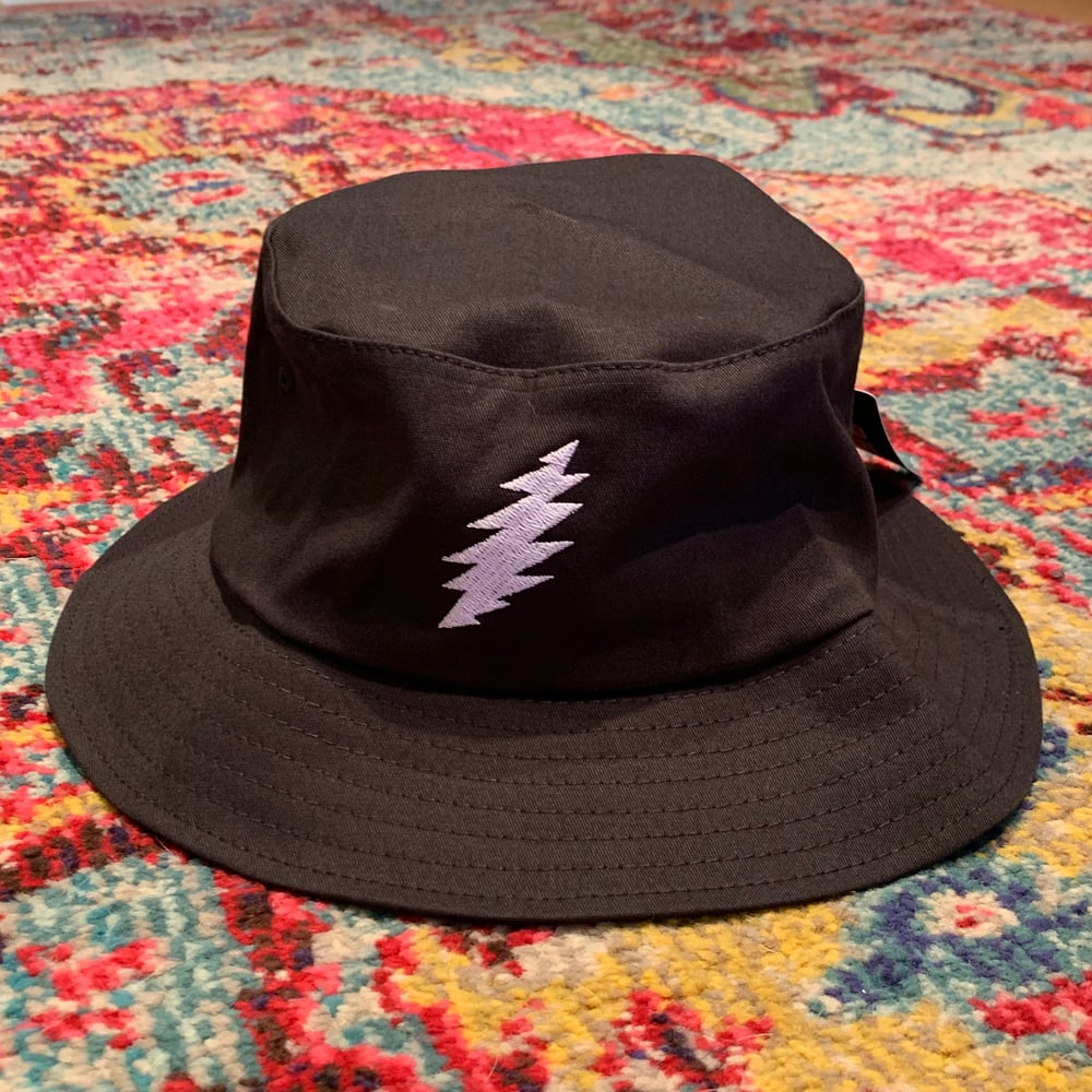 Bucket Fit! | Flex Hats Bolt Hats! Dead