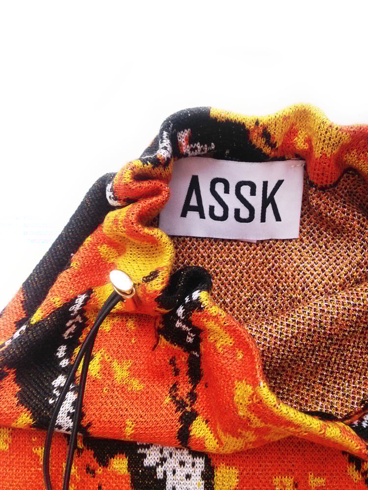 Image of SCRATCH Knit Neck Warmer - Orange