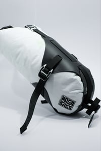 Image 1 of Saddle Harness + dry bag 