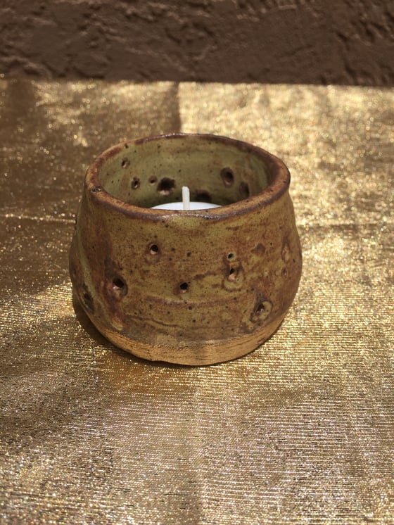 Image of Tealight Candleholder