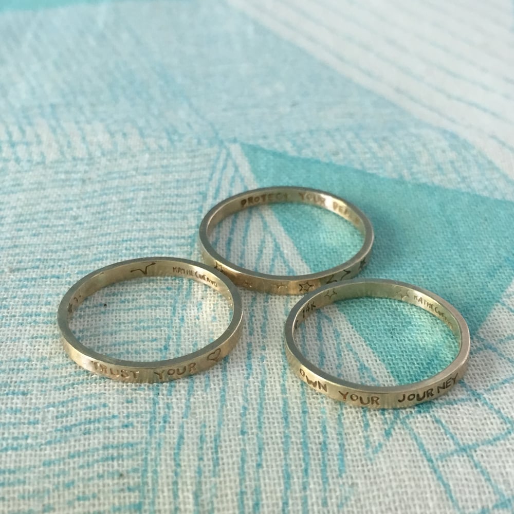 Image of Custom closed 14k gold ring