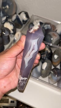 Black Flower Agate Wand C