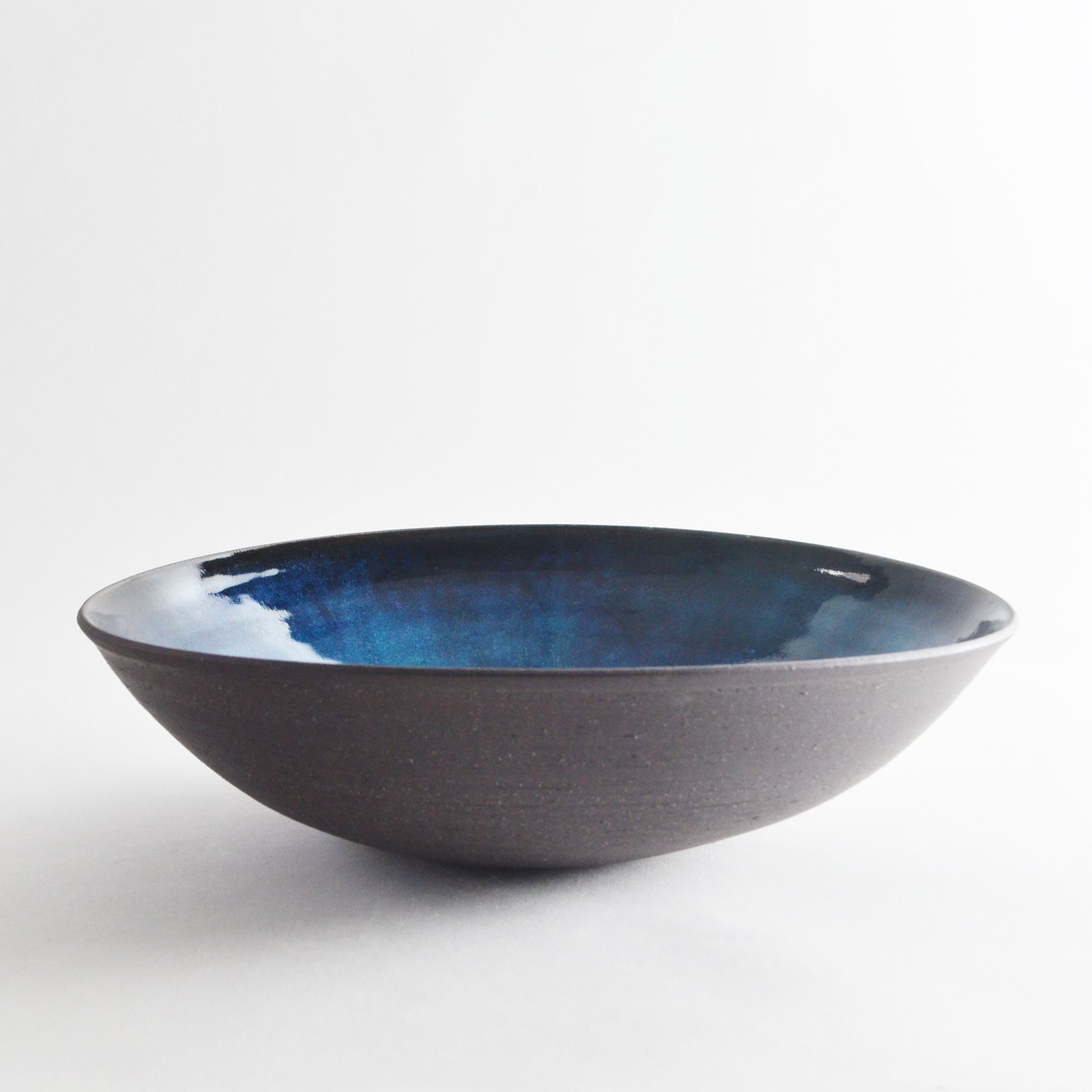 Large stoneware serving bowl made to order / studiojoo