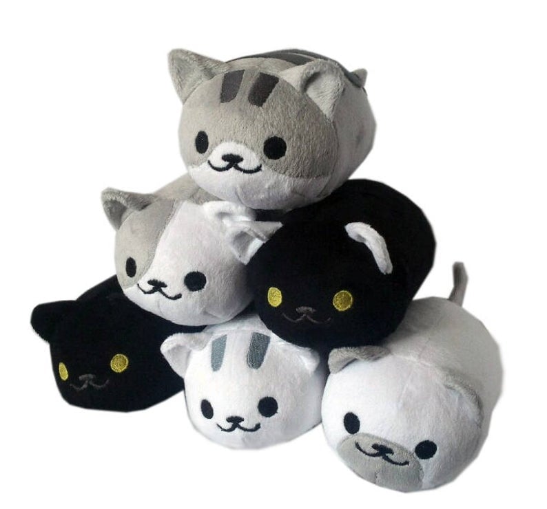 Neko atsume best sale cats plush