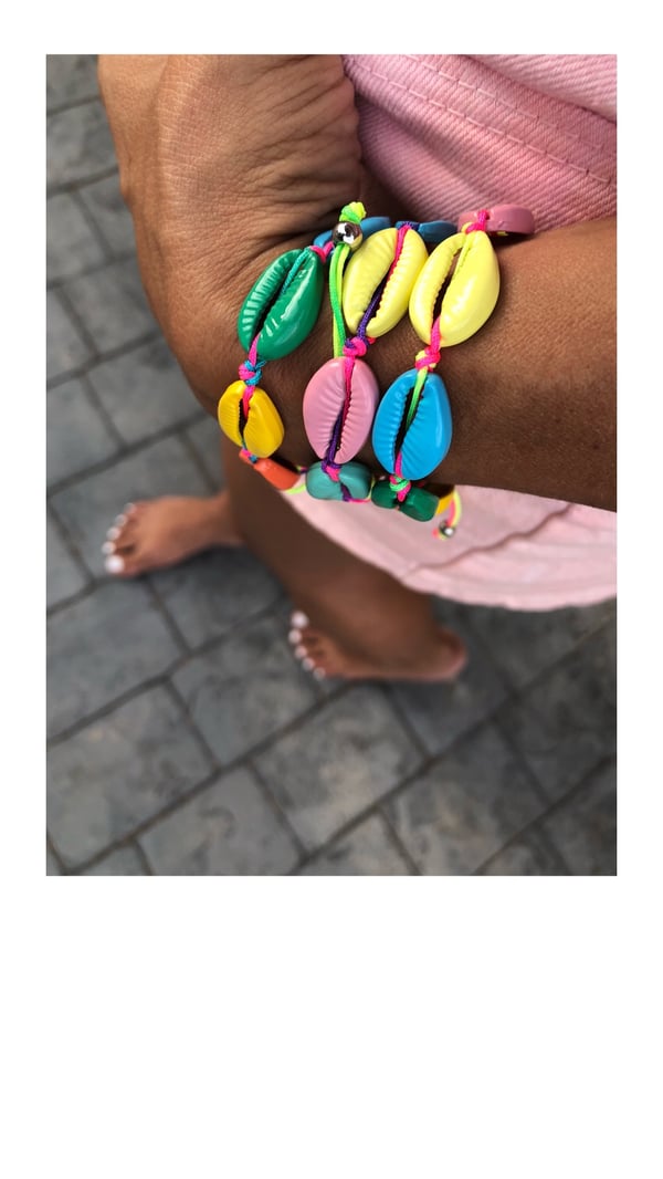 Image of Collar y/o pulsera de Conchas  colores 