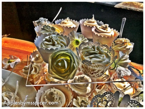 Image of Love in Lace Cupcakes