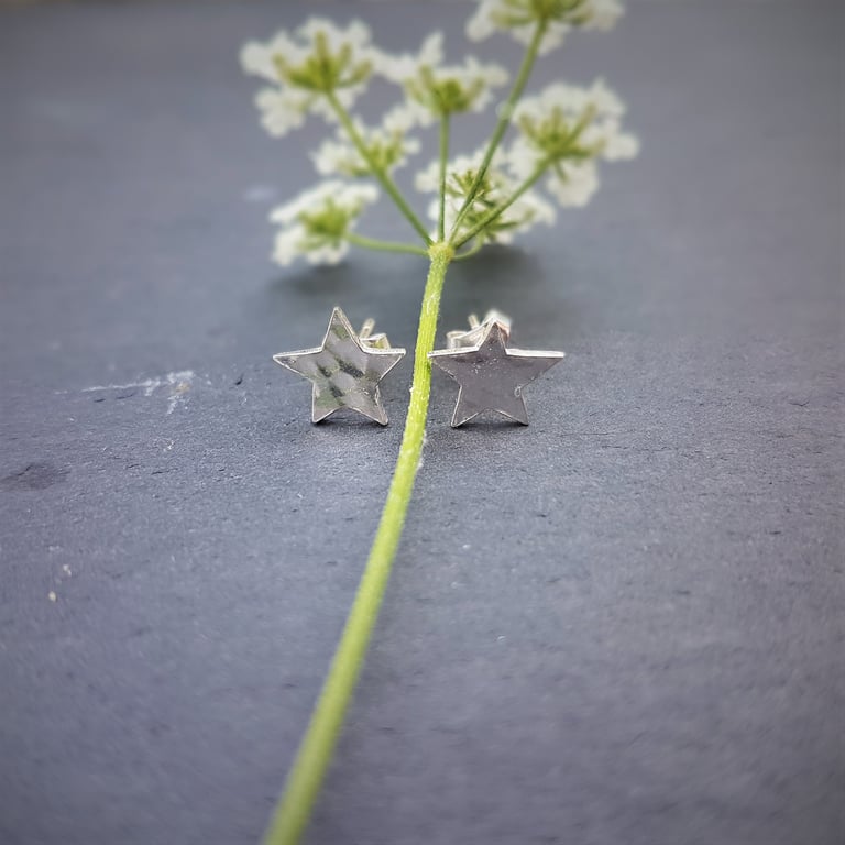 Little Silver Hammered Star Earrings Image 3