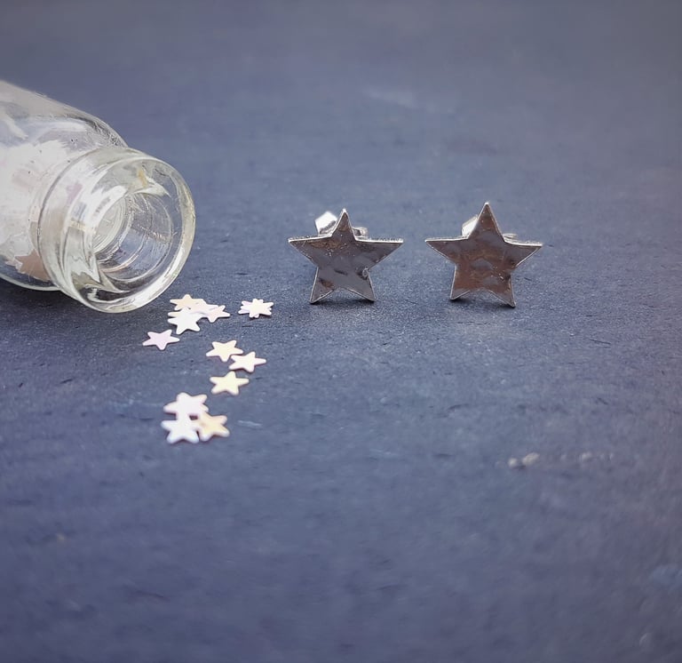 Little Silver Hammered Star Earrings Image 4