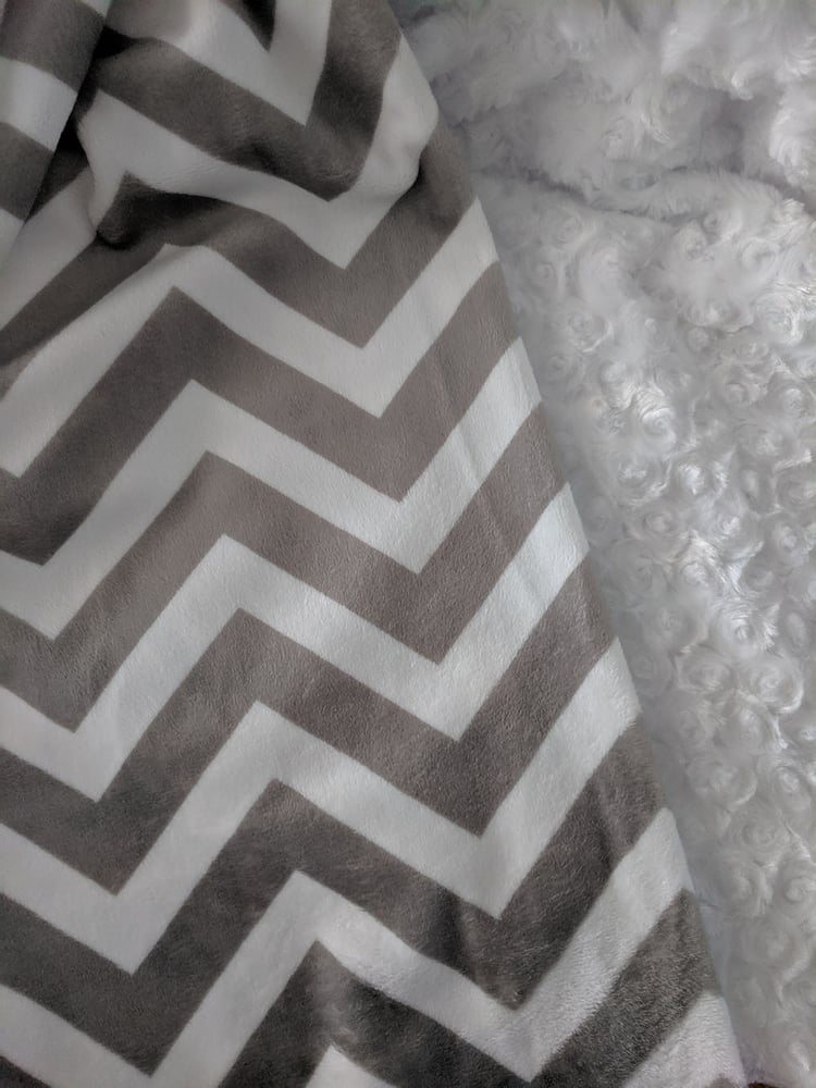 Image of Chevron Gray Blanket