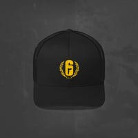 R6 Trucker 