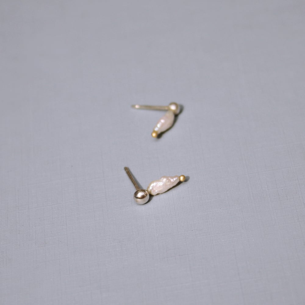Image of Rice Pearl Studs