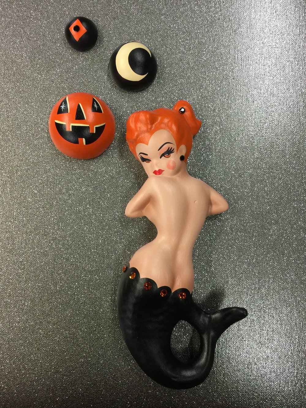 Halloween Vintage Style Wall Mermaid with Bubbles