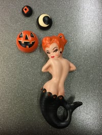 Image 1 of Halloween Vintage Style Wall Mermaid with Bubbles