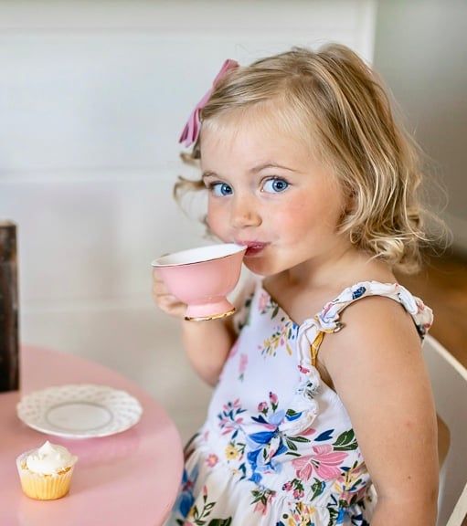 Image of Pink cup and saucer  Set of 4