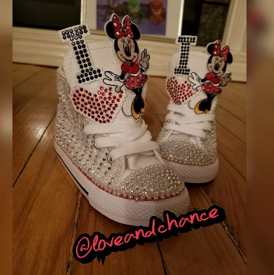 Minnie converse clearance