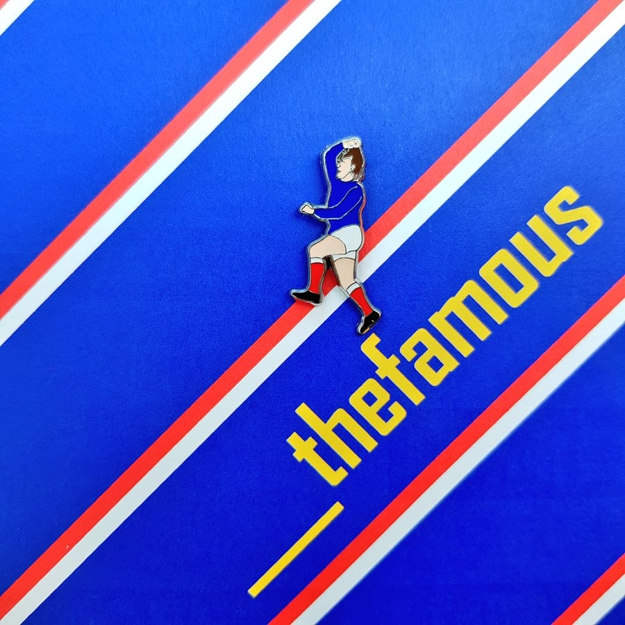 Image of Wee Bud Pin - FREE P&P