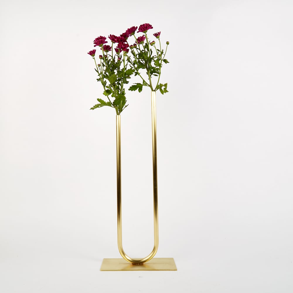 Image of Vase 00373 - Uneven U Vase