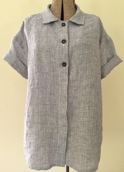 Image of short-sleeved linen work shirt