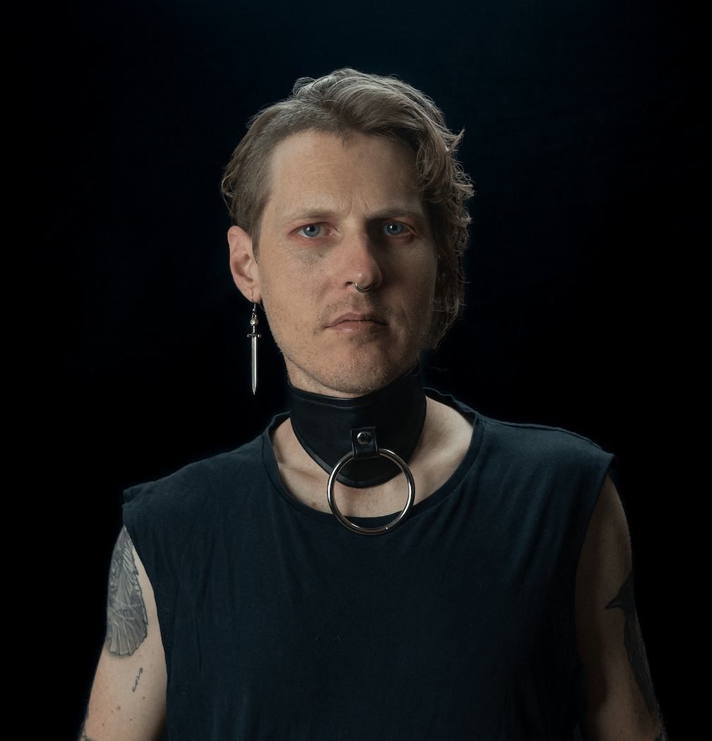 Bettie collar vegan leather