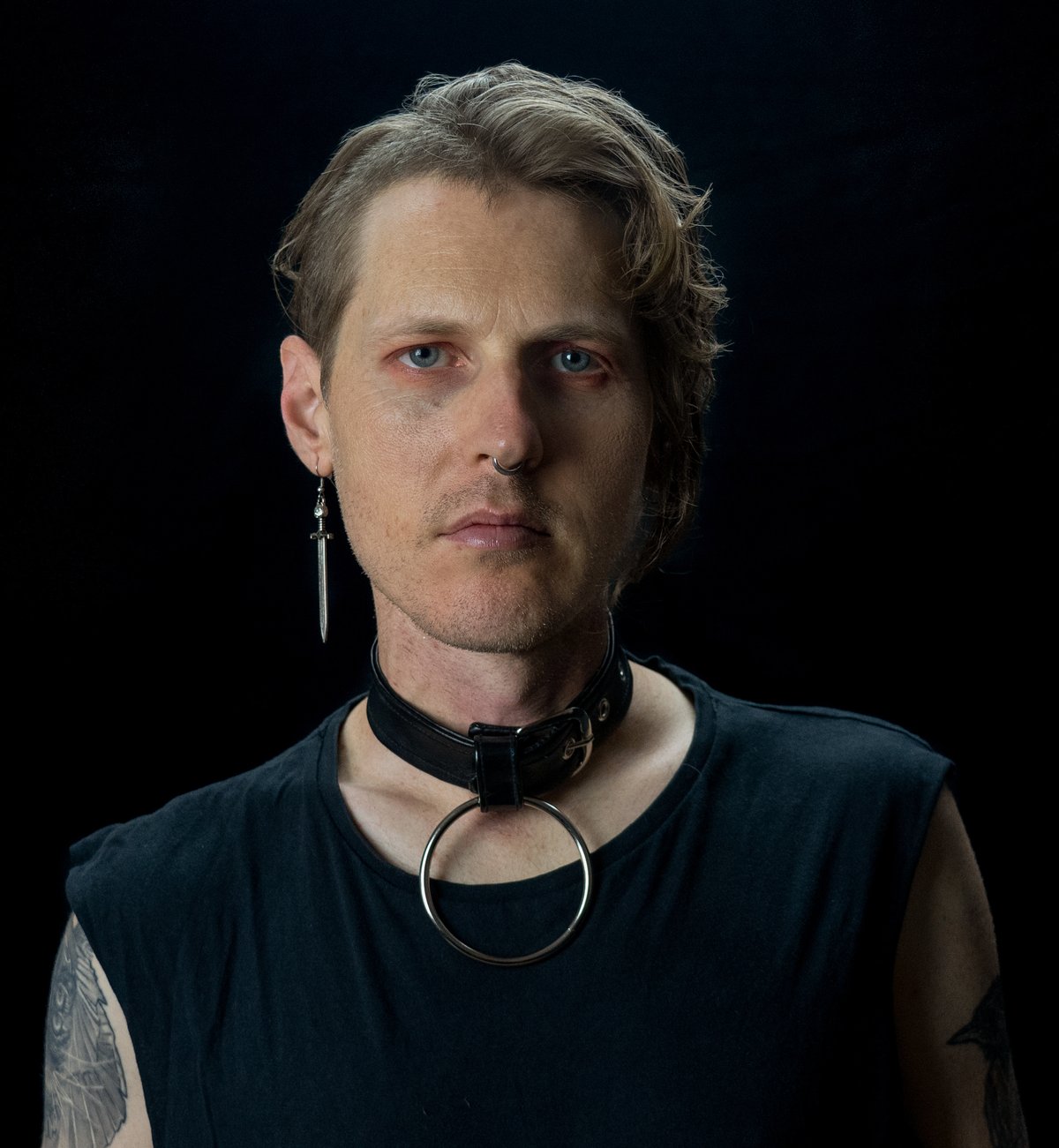 Viveka collar vegan leather