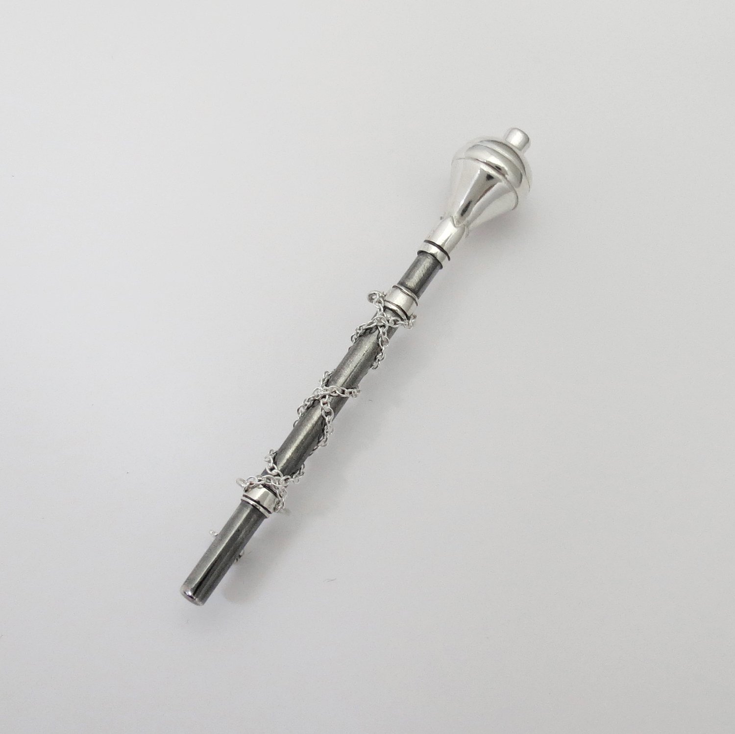 Image of Delux Mace Kilt Pin