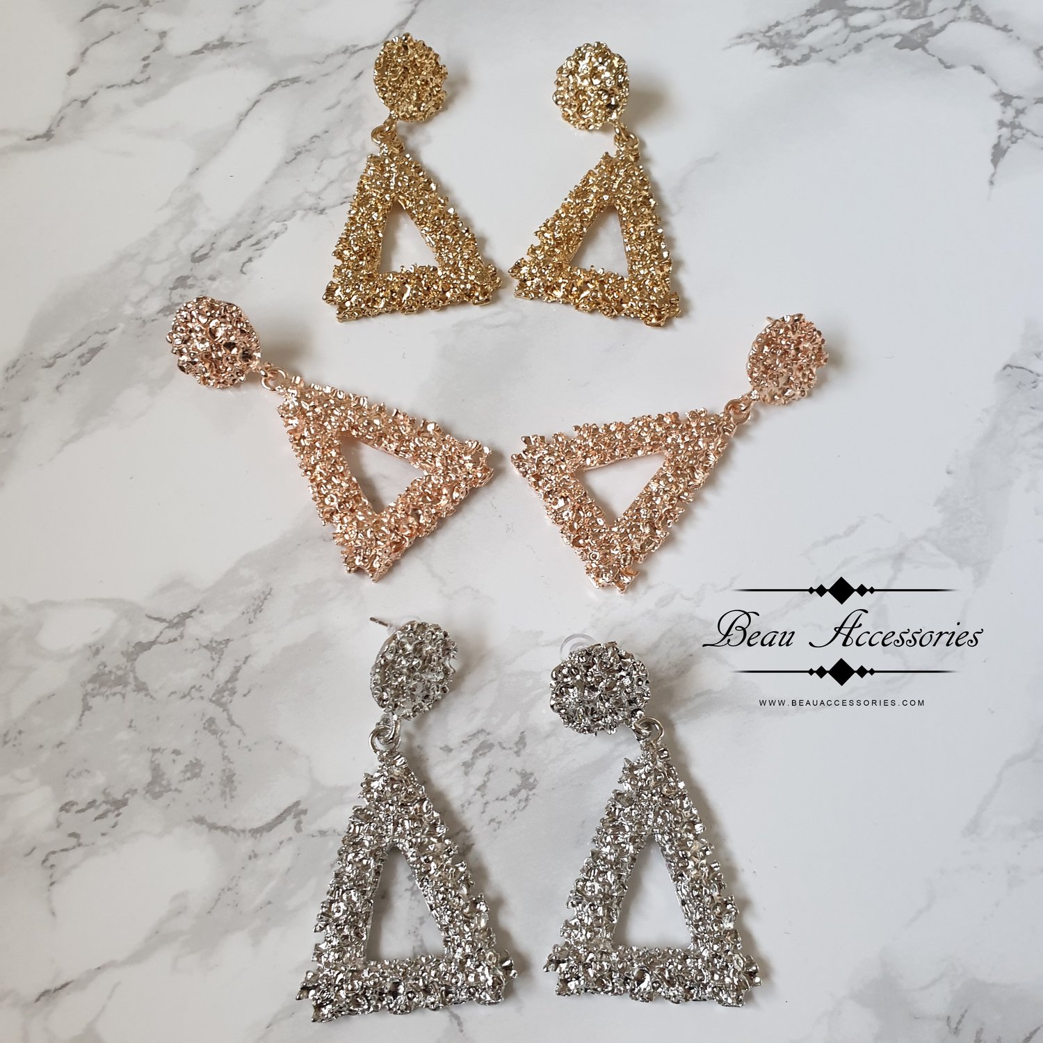 Image of Triangular Textured Earrings 