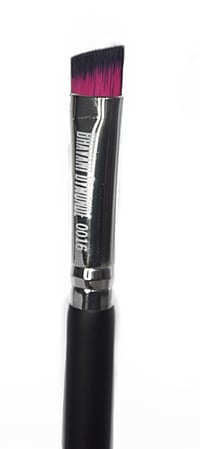 Image 3 of DUAL CONCEALER BRUSH