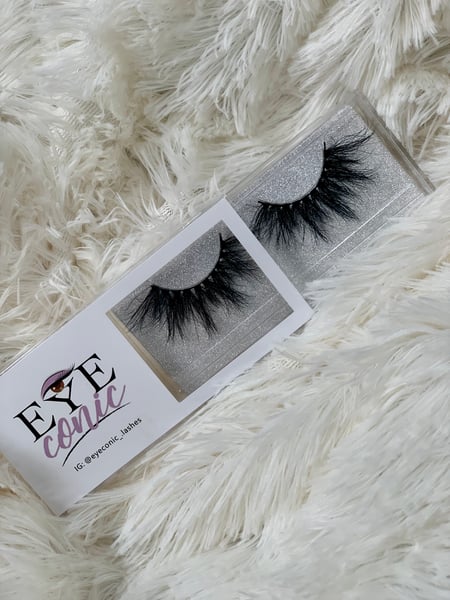 Image of The KYLIE Lash