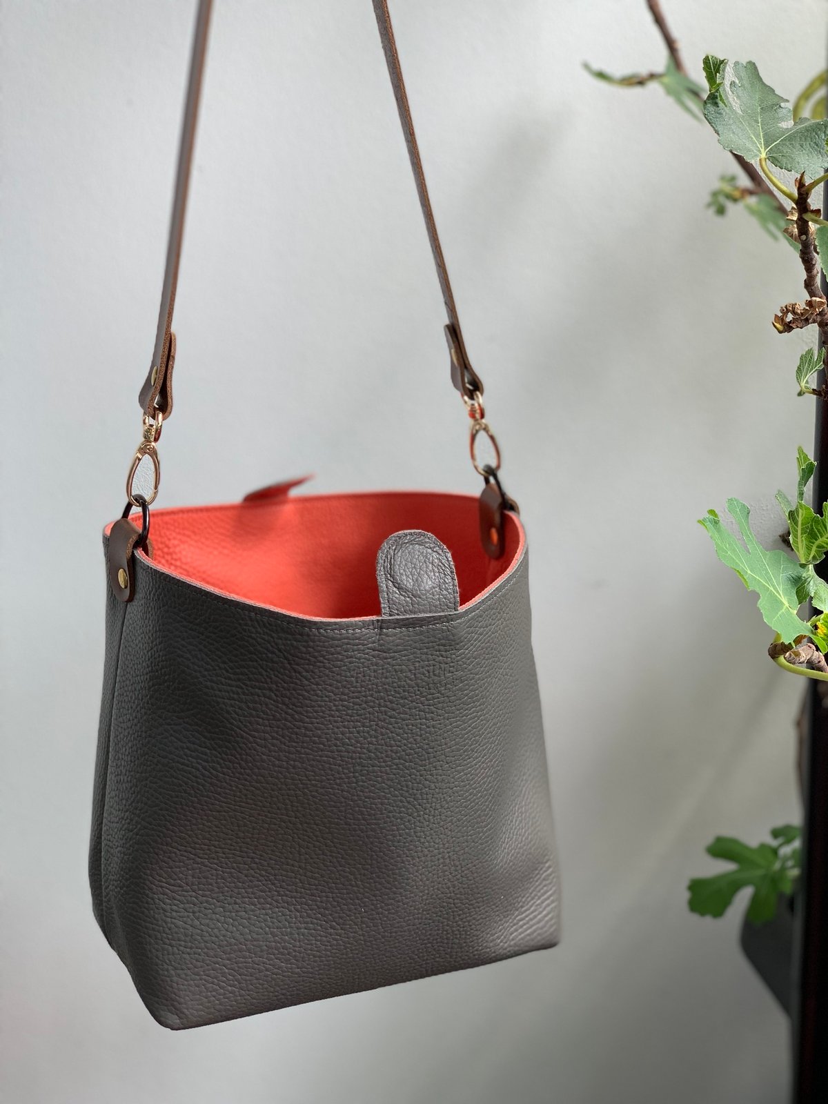 reversible bucket bag