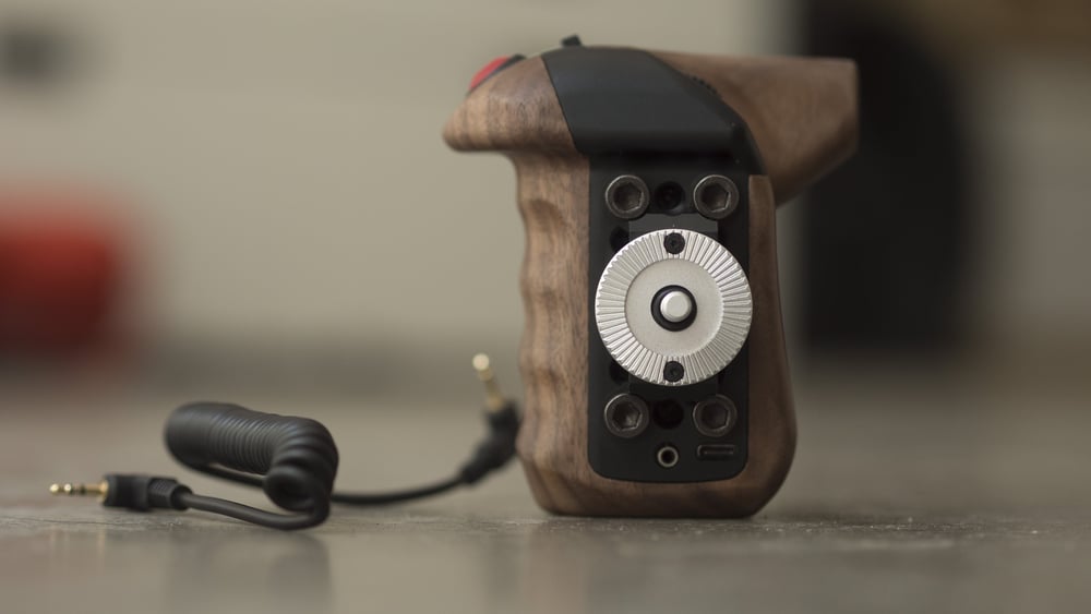 Image of CLUTCH camera remote handle