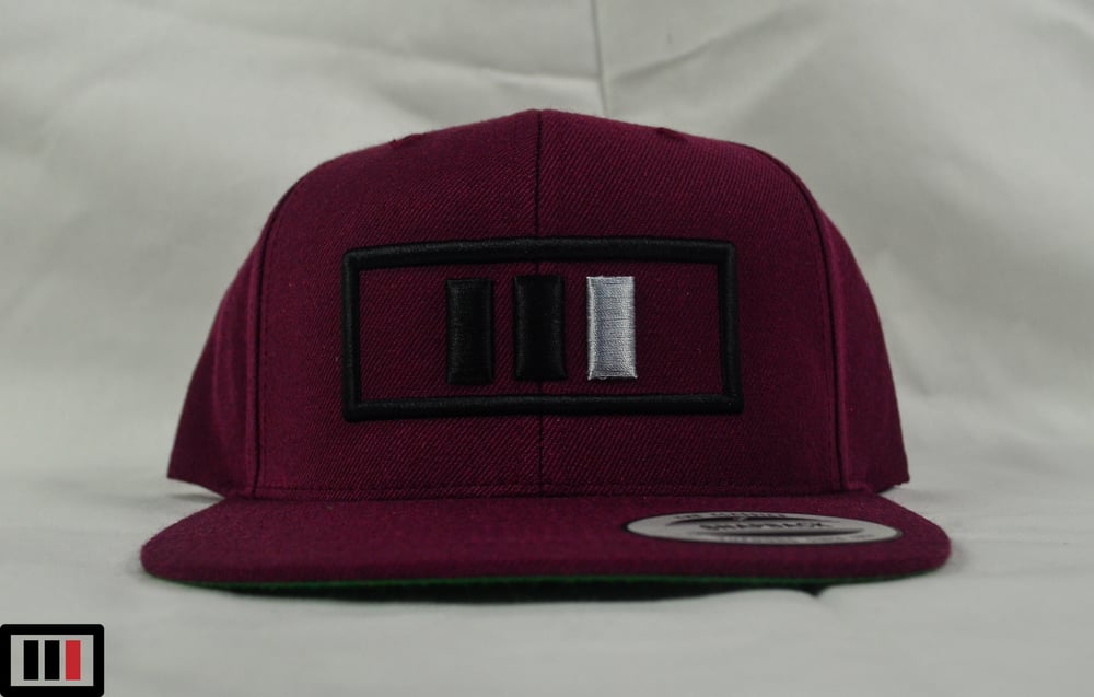 Image of Maroon Snapback ( black/grey )