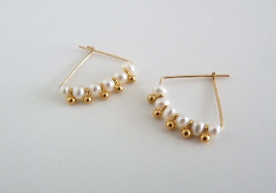Image of Six pearl earrings