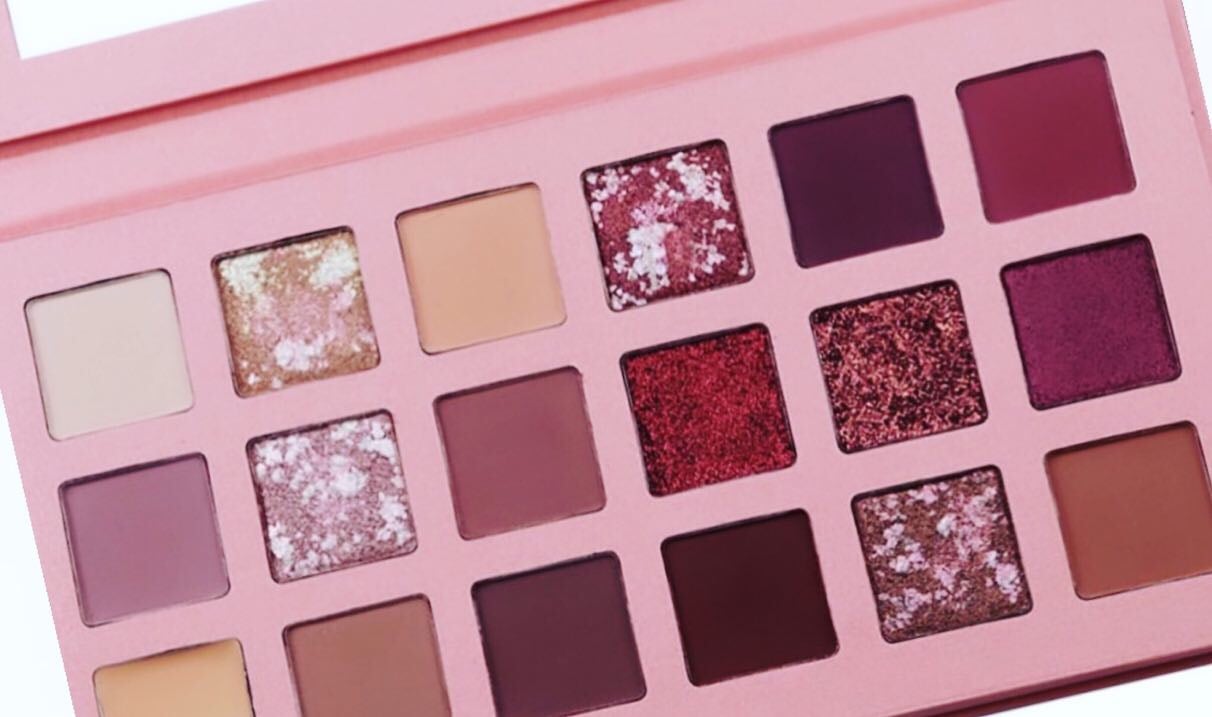 Image of Rosé HD Eyeshadow Palette