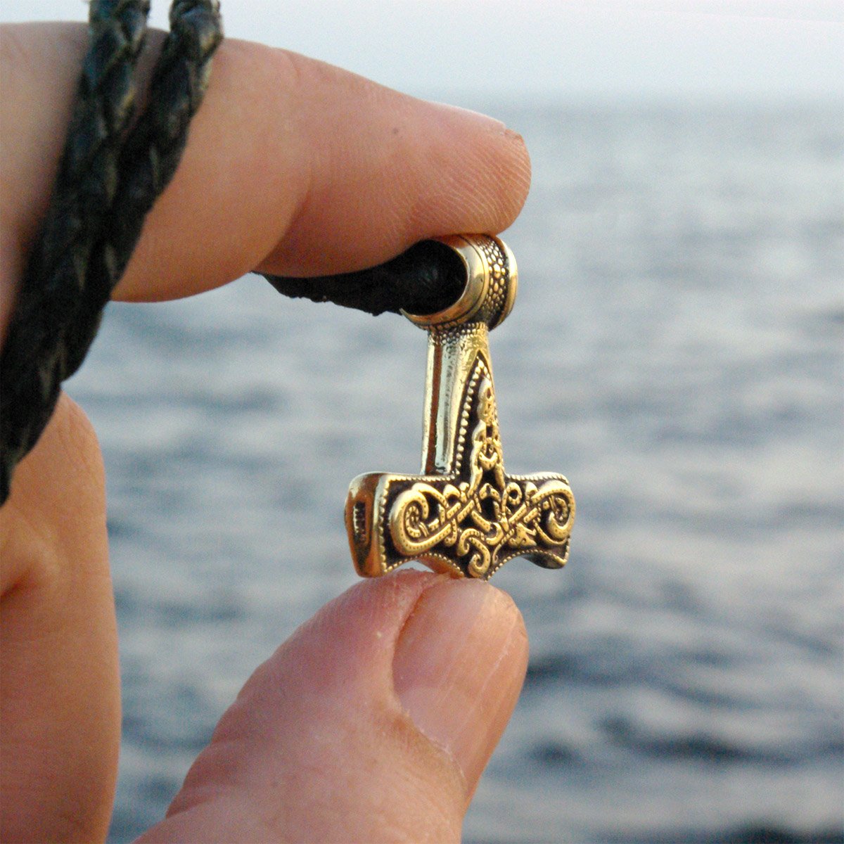 C.H.Studio — Mjolnir / mini - handmade, bronze