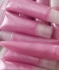 Image 1 of Wholesale Glosses 