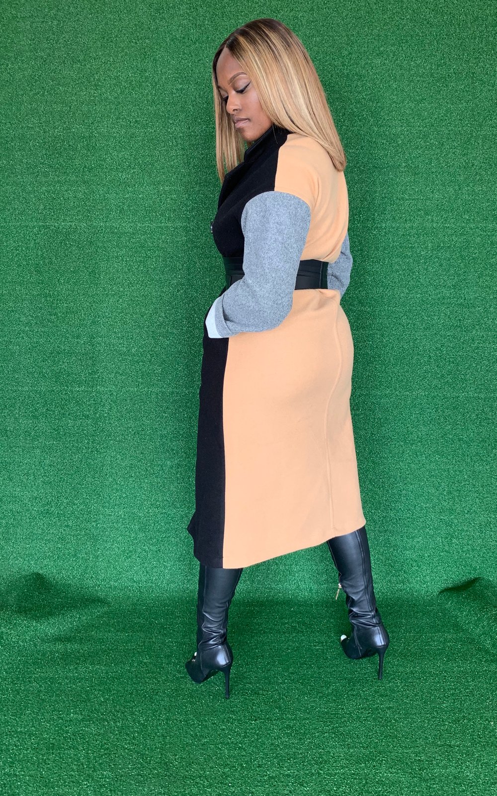 Image of COLORBLOCKED